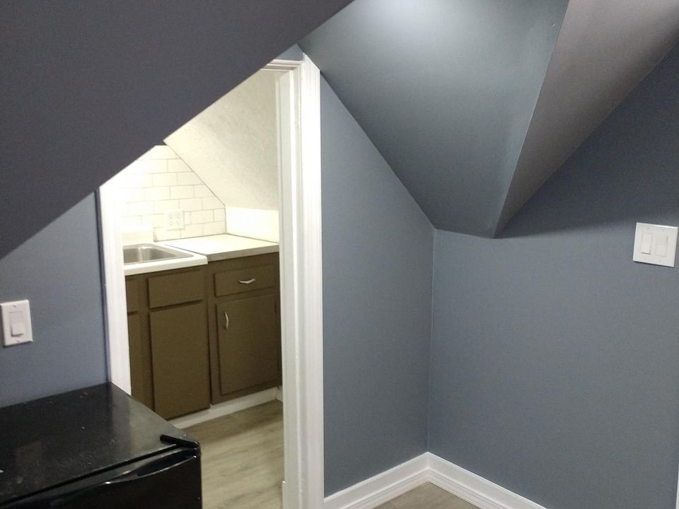 entrance to kitchen from living room