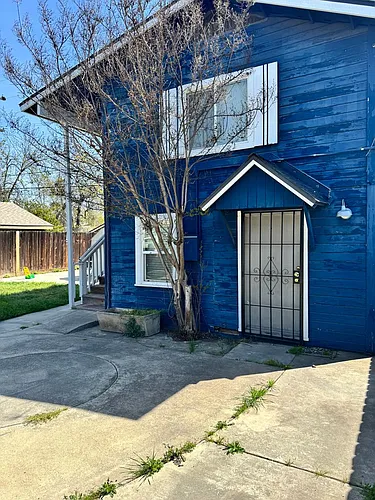 1324 N Farris Ave Photo 1