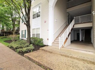 18T Ashington Club Rd, Far Hills, NJ 07931