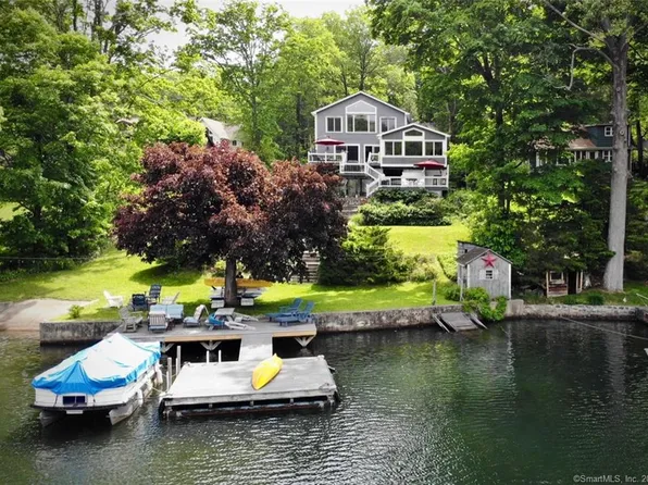 44 Lake Dr, New Milford, CT 06776