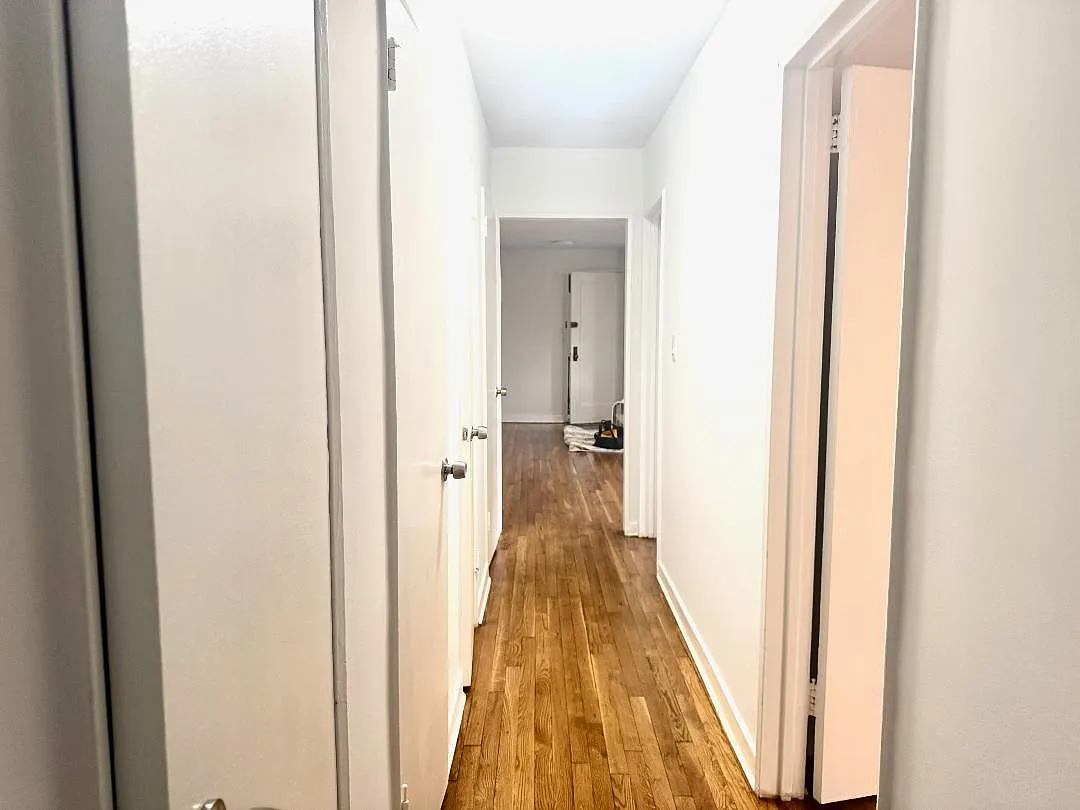Knightsbridge Rd, Great Neck — Photo 4