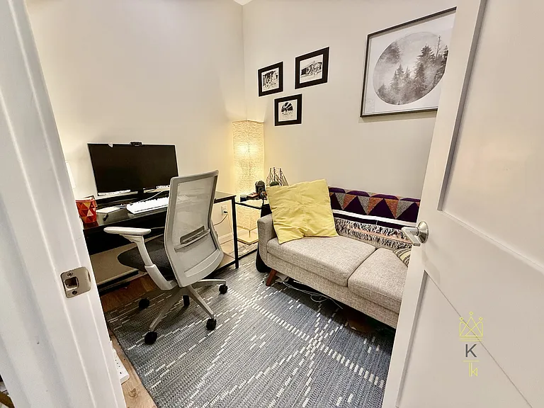 458 Washington St #308 — Photo 9