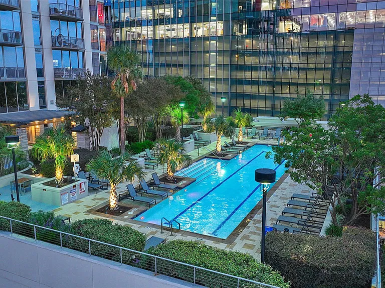 360 Nueces St #4209 — Photo 35