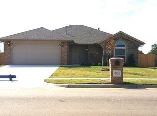 9924 Fairfax Ter, Yukon, OK 73099