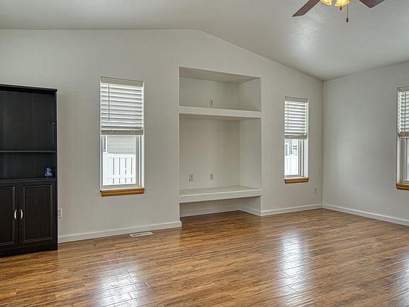 4th image of 1210 Avalon Ct