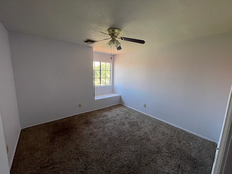 4685 W Lessing Ln — Photo 9