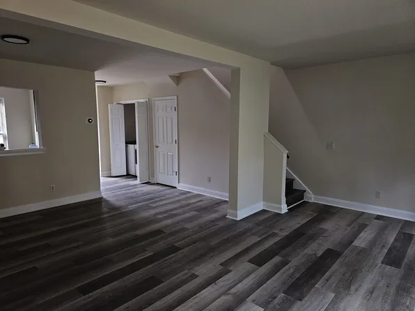 17 Troy Ln, Lloyd, NY 12528