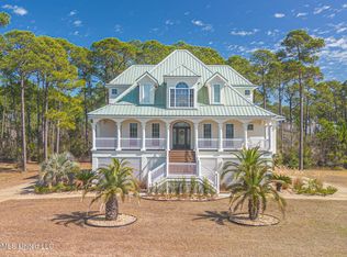 6100 Ascot Dr, Biloxi, MS 39532