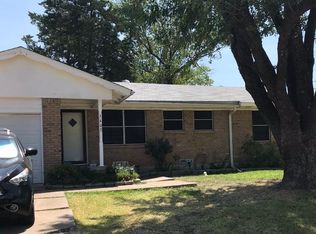 5405 Roberts St, Greenville, TX 75402