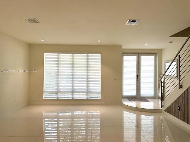 6311 NW 103rd Psge — Photo 13
