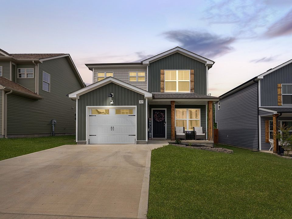 1st image of 217 Quarry Overlook Way