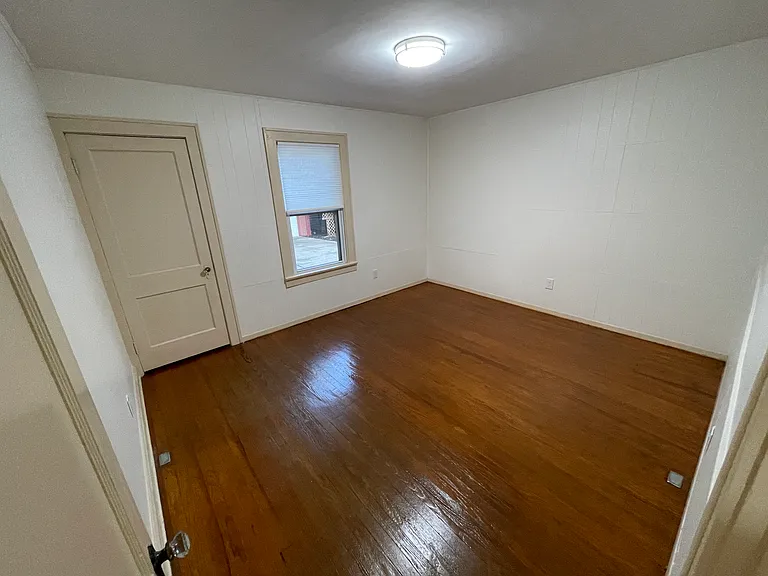 275 Forest Hill Dr — Photo 11