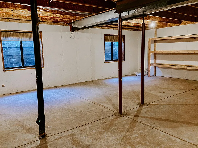 235 Lanfare Pl — Photo 13