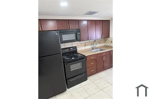 6103 Pennsylvania Ave Photo 1