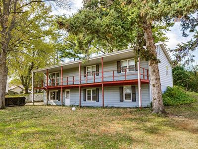 409 Central Ave S, Young America, MN, 55397