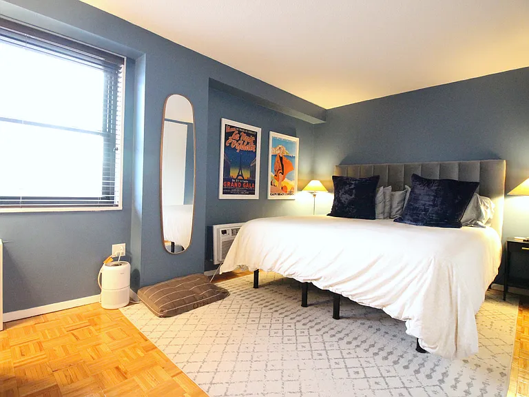 401 2nd Ave #24G — Photo 6