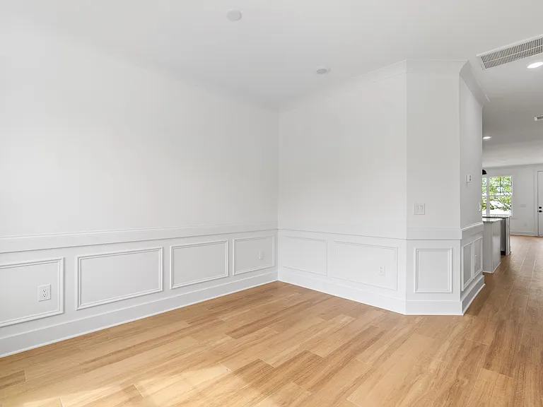 4603 1/2 Malone Ct — Photo 7