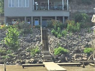 4814 Upper River Rd, Jeffersonville, IN 47130