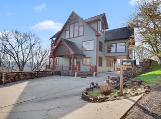 1613 Clark Dr, Hiawassee, GA 30546