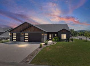 3746 Beartooth Loop, Spearfish, SD 57783