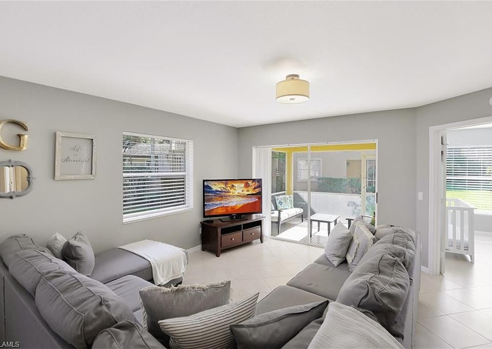 1st image of 9605 Crescent Garden Dr #E-101