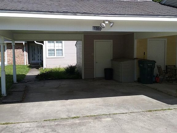 3rd image of 1605 Woodhaven Dr Unit C