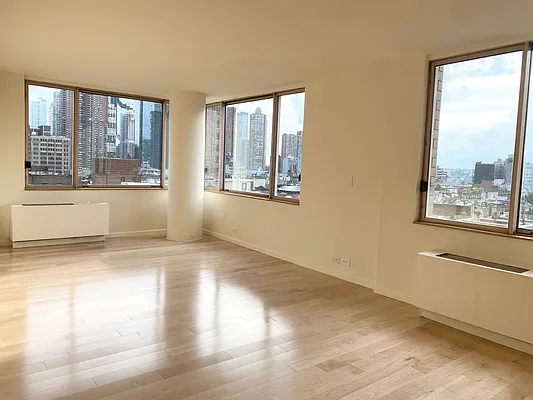 Rented by RELO REDAC INC. | media 14