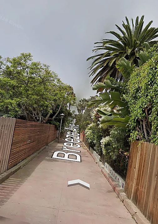 walk street