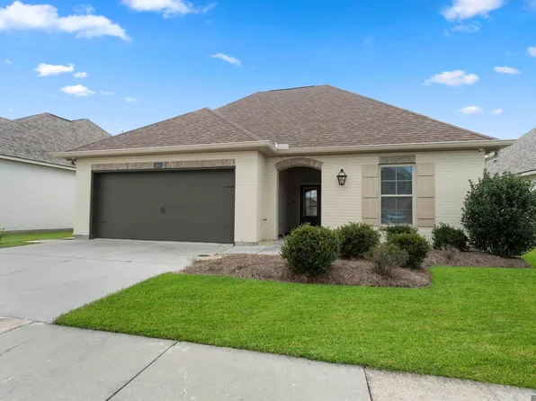 6164 Lake Edge Dr, Baton Rouge, LA 70820