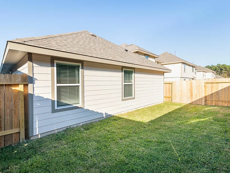 22428 Clear Castle Dr — Photo 3