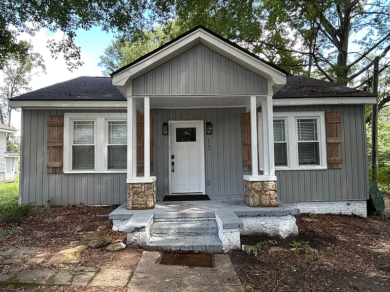 15 Piedmont Ave — Photo 1