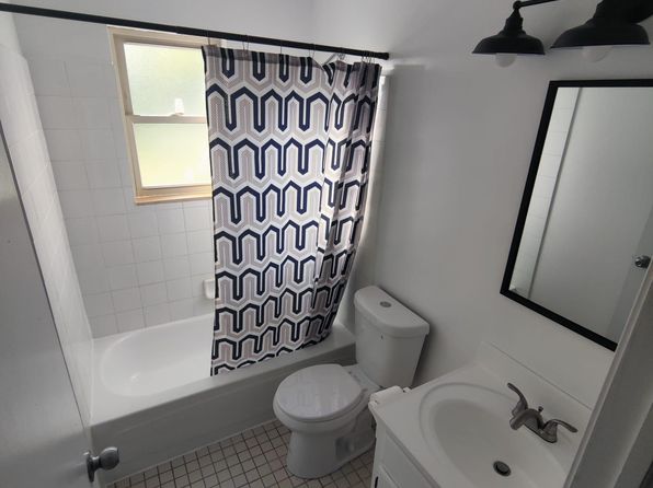 1200 Fruit St APT E, Algonac, MI 48001