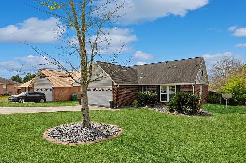 911 Maracel Loop, Crestview, FL 32536 Zillow