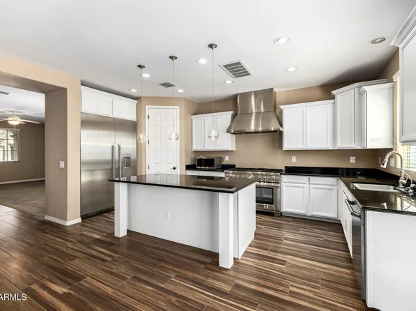 1211 W SYCAMORE Road, San Tan Valley, AZ 85140