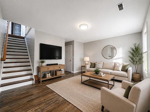 4th image of 809 Isabella St