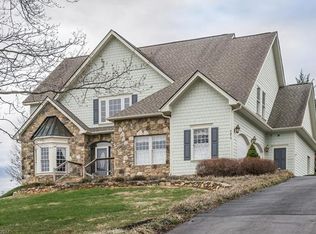 171 Fairway Falls Rd, Mills River, NC 28759