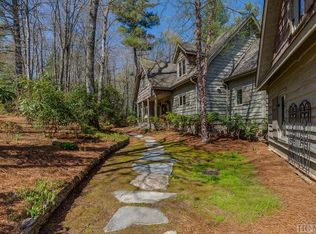 1505 Trillium Ridge Rd, Cullowhee, NC 28723