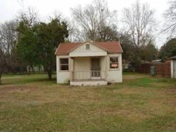 1151 Azusa St, Sacramento, CA 95833