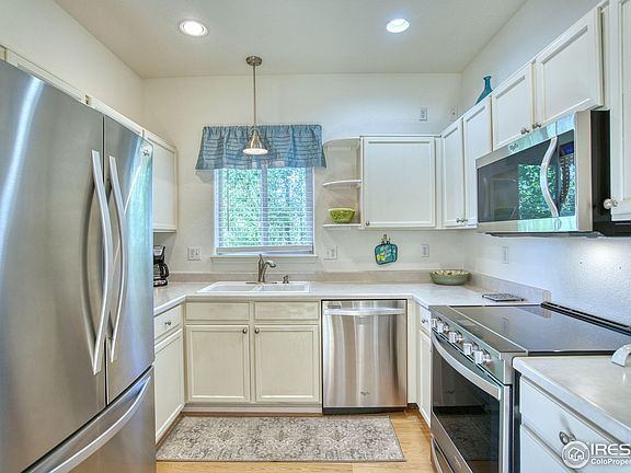5th image of 10169 Wyandott Cir N