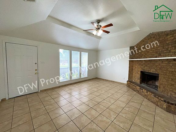 5th image of 112 Mesa Dr