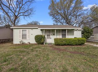 3111 Melbourn St, Haltom City, TX 76117