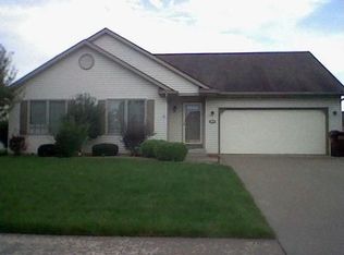 1007 Ashwood Dr, Auburn, IN
