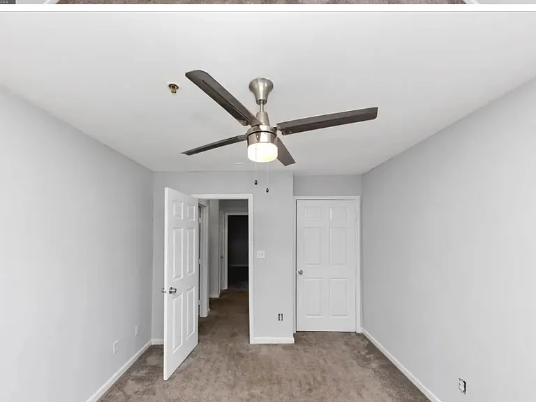 Forest Villa Dr NW — Photo 9