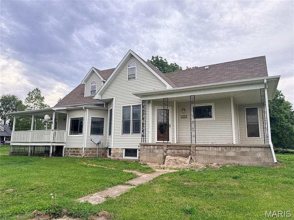 1st image of 207 N Walnut