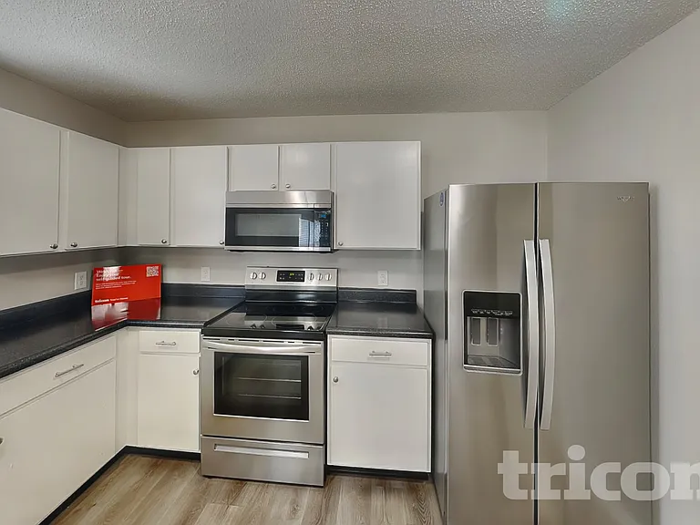 6238 Monteo Ln — Photo 4