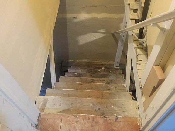 5th image of 1119 Ionia Ave SW
