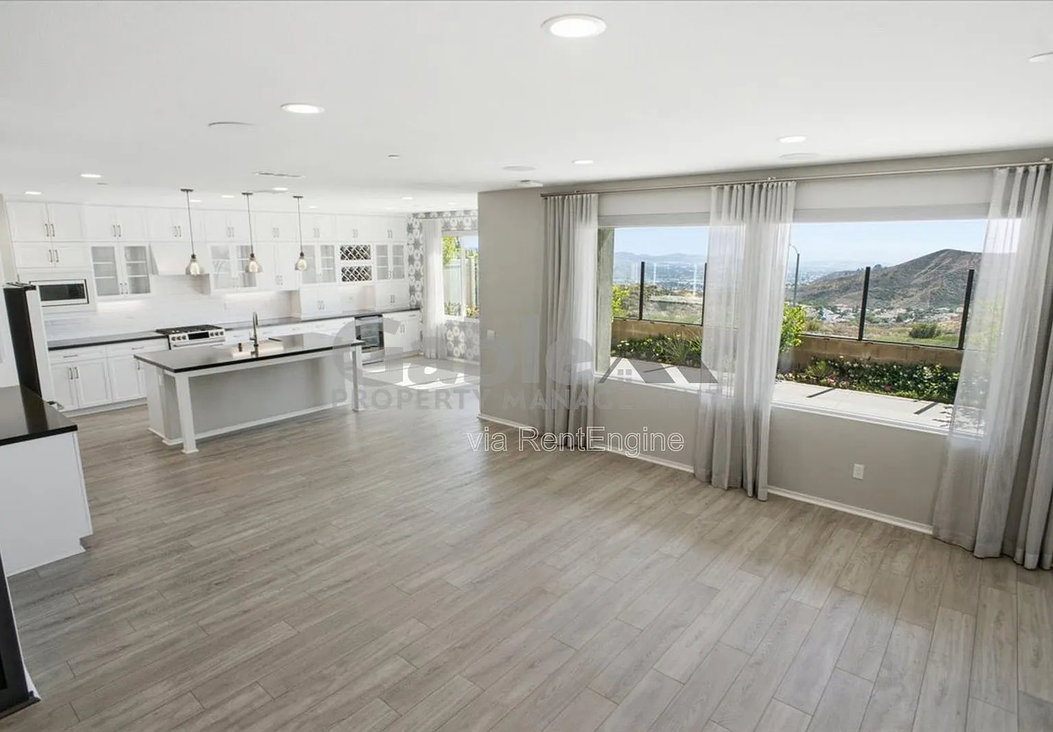 4 bed, 3.0 bath, 2529 sqft, $4,995 — Photo 4