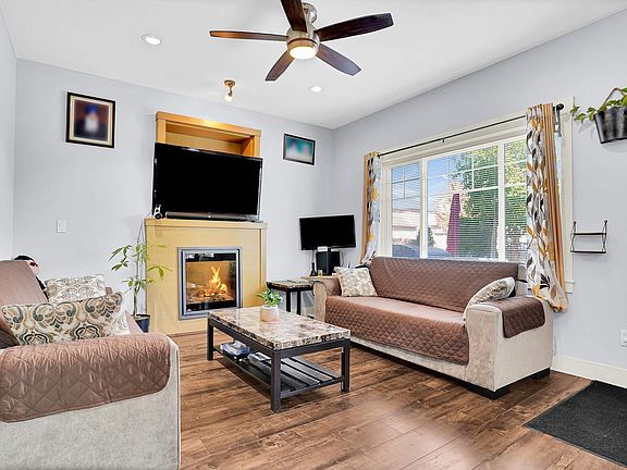 5th image of 30748 Cardinal Ave #7