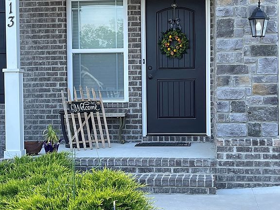 2nd image of 513 Caitlin Marie Ln