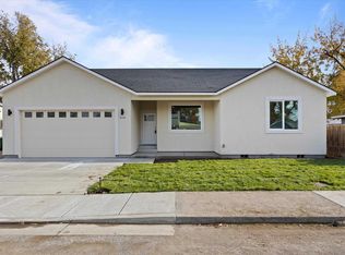 518 N Kent Pl, Kennewick, WA 99336